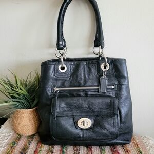 Coach Black Leather Tote Bag Vintage Style
